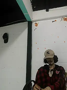Snapshot of sk8-boy chatting on 14, 5, 2026 sk8-boy online show from 14, 5, 2026