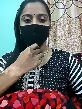 Snapshot of Oporajita_07 chatting on 16, 12, 2025 Oporajita 07 online show from 16, 12, 2025