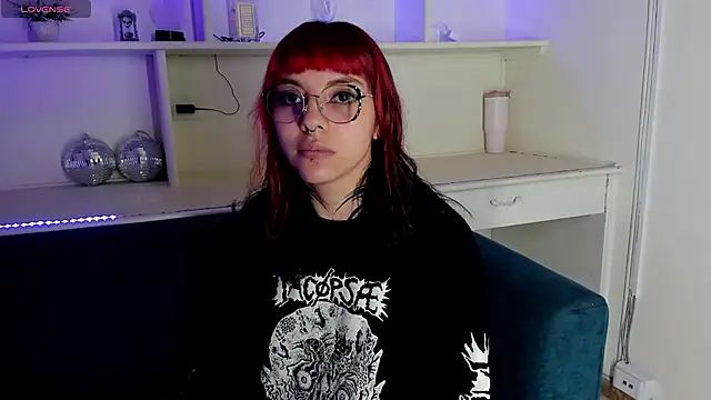 Snapshot of morgana_white chatting on 22, 4, 2026 morgana white online show from 22, 4, 2026