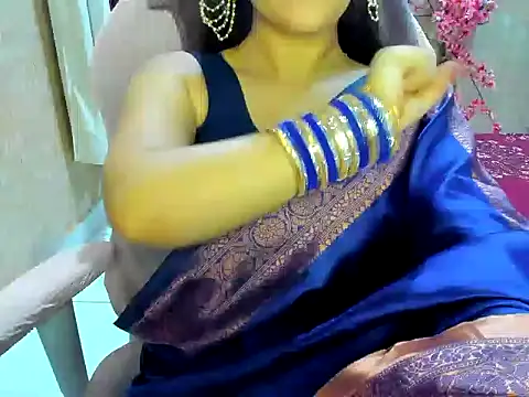 DimondGirl  online show from 12, 4, 2026