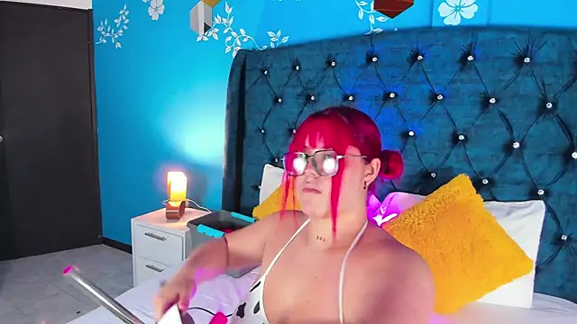 Issa Clark01 online show from 6, 2, 2026