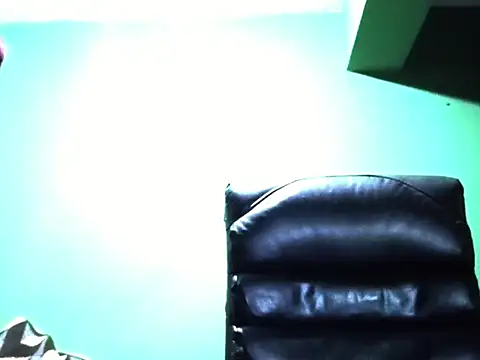 Snapshot of gaspar137 chatting on 17, 12, 2025 gaspar137 online show from 17, 12, 2025