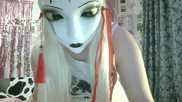 MysticYumiko online show from 22, 12, 2025