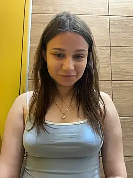 Niki Hug online show from 12, 1, 2026