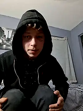 Snapshot of boolboy27 chatting on 22, 5, 2026 boolboy27 online show from 22, 5, 2026