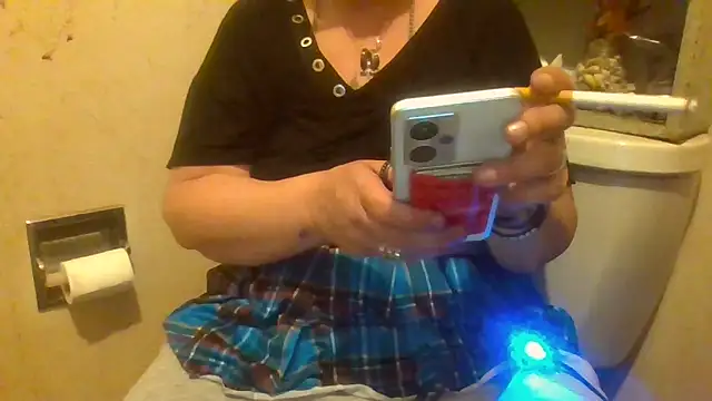 becky1111 online show from 14, 6, 2026
