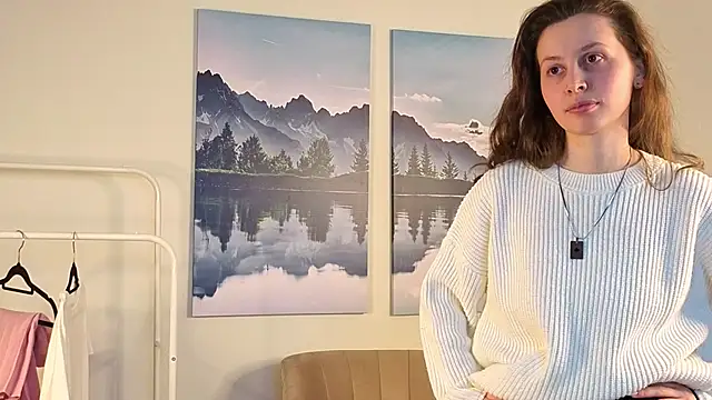 Snapshot of CarlotaAllemand chatting on 18, 12, 2025 CarlotaAllemand online show from 18, 12, 2025