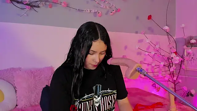 Snapshot of isabellagiirl chatting on 19, 4, 2026 isabellagiirl online show from 19, 4, 2026