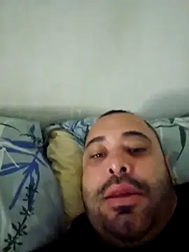 Snapshot of drlluis chatting on 19, 12, 2025 drlluis online show from 19, 12, 2025