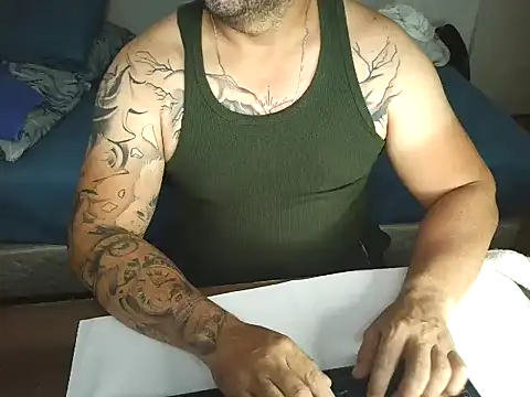 Snapshot of drlluis chatting on 9, 1, 2026 drlluis online show from 9, 1, 2026