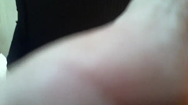 Snapshot of Gwenette66 chatting on 10, 6, 2026 Gwenette66 online show from 10, 6, 2026