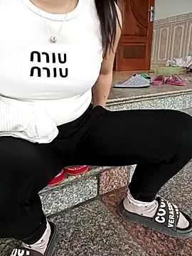 Sweet-Berryy online show from 21, 3, 2026