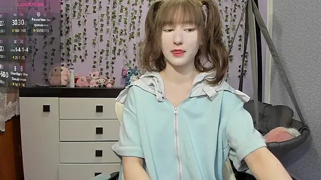 Snapshot of Yoonhee_ki chatting on 12, 5, 2026 Yoonhee ki online show from 12, 5, 2026