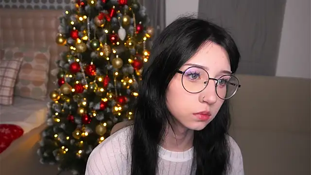 DeliaLoma online show from 8, 1, 2026