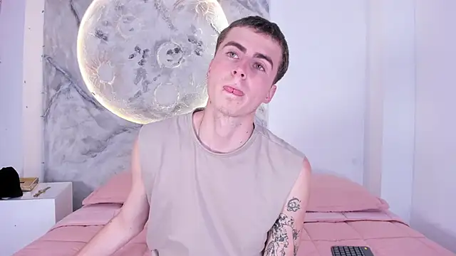 SpaceBoy1 online show from 27, 2, 2026