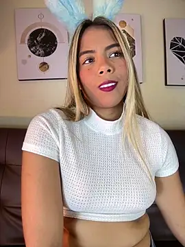 Snapshot of MiaSizzle chatting on 14, 2, 2026 MiaSizzle online show from 14, 2, 2026