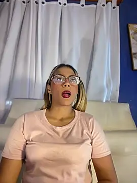 Snapshot of MiaSizzle chatting on 20, 2, 2026 MiaSizzle online show from 20, 2, 2026