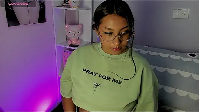 tinna noa online show from 4, 3, 2026