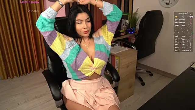 Snapshot of secretary_bj chatting on 5, 11, 2025 secretary bj online show from 5, 11, 2025