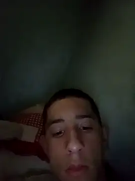 Snapshot of Caiogostosinho007 chatting on 19, 12, 2025 Caiogostosinho007 online show from 19, 12, 2025