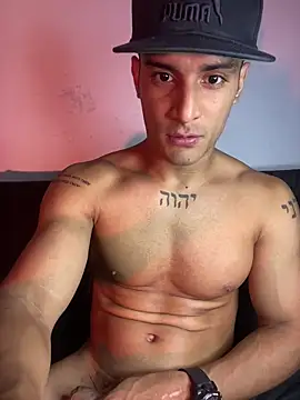 Snapshot of Maicol_xxxx chatting on 25, 2, 2026 Maicol xxxx online show from 25, 2, 2026