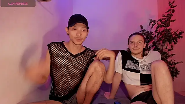 Theo Damon online show from 22, 12, 2025