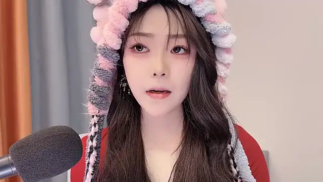 smalldaisy online show from 10, 2, 2026