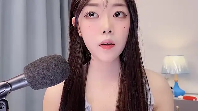 smalldaisy online show from 6, 4, 2026