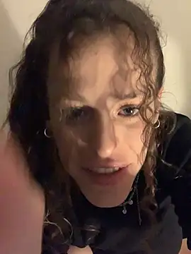 Snapshot of 4lien chatting on 29, 3, 2026 4lien online show from 29, 3, 2026