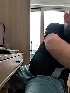 Hairy bear86 online show from 23, 2, 2026