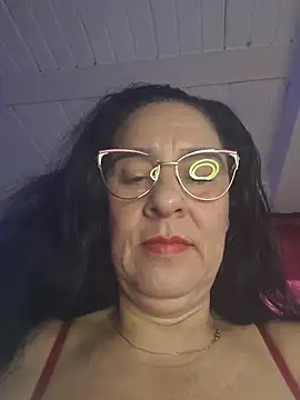 Snapshot of KiaraFoster chatting on 19, 5, 2026 KiaraFoster online show from 19, 5, 2026