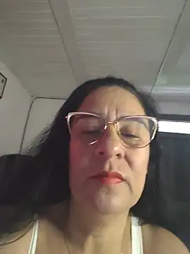 Snapshot of KiaraFoster chatting on 21, 5, 2026 KiaraFoster online show from 21, 5, 2026