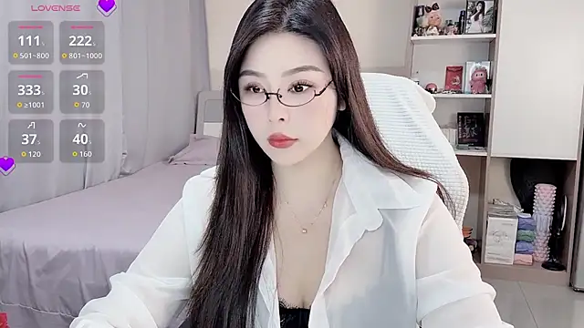 Snapshot of Ogravity_ chatting on 1, 4, 2026 Ogravity online show from 1, 4, 2026