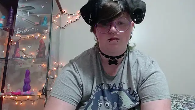 Pupghostt online show from 9, 4, 2026