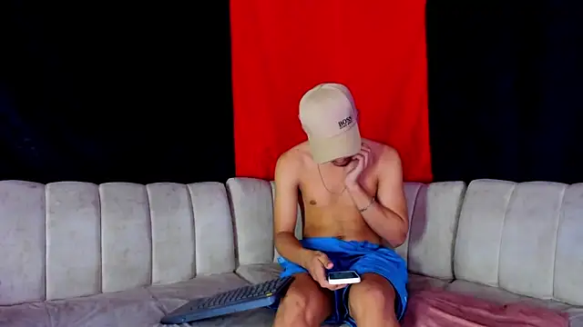 BrownieLoverss online show from 15, 2, 2026