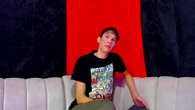 Snapshot of Pleasure_boys_hot chatting on 5, 2, 2026 Pleasure boys hot online show from 5, 2, 2026