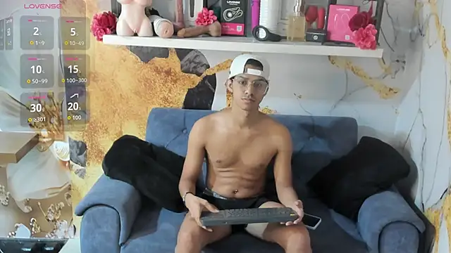 Snapshot of Victor_LatinBoy chatting on 22, 2, 2026 Victor LatinBoy online show from 22, 2, 2026