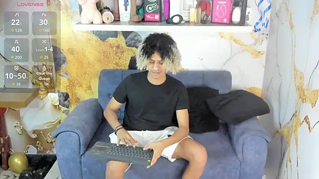 Snapshot of Victor_LatinBoy chatting on 25, 2, 2026 Victor LatinBoy online show from 25, 2, 2026