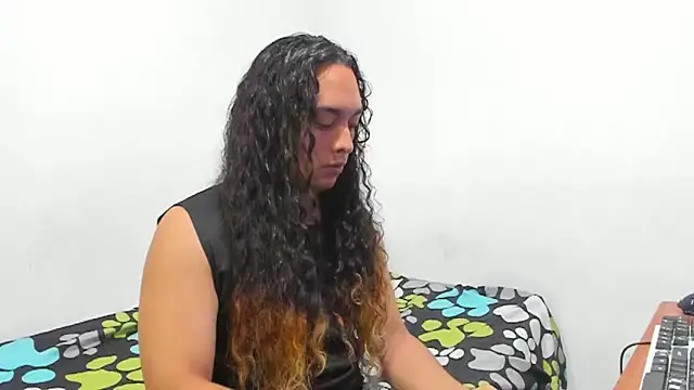 Foxxxy  love online show from 6, 1, 2026