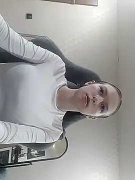 Yzi online show from 22, 12, 2025