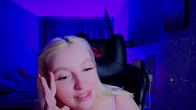 Eva Vibe  online show from 19, 6, 2026