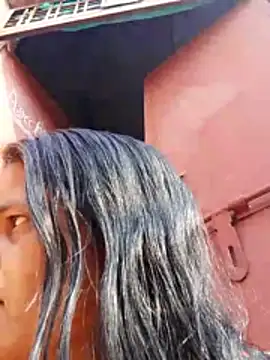 CUTE Ishpa online show from 9, 1, 2026