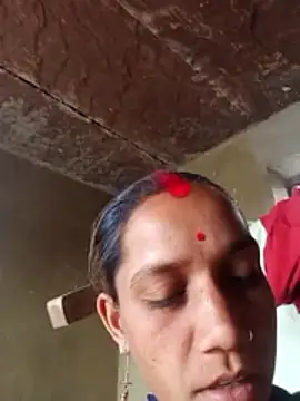 Karishma singh online show from 5, 4, 2026