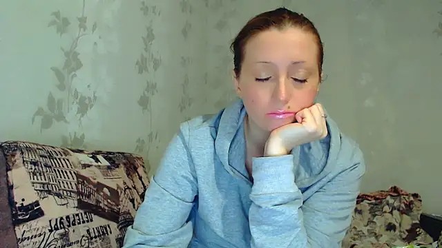 CrystallAngel online show from 7, 2, 2026