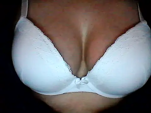 Snapshot of sexymilena9 chatting on 14, 1, 2026 sexymilena9 online show from 14, 1, 2026