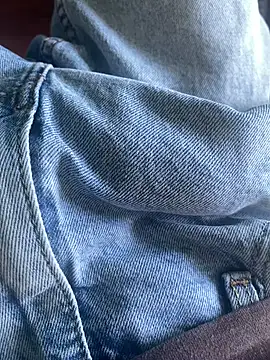 LittleGuy 2007 online show from 6, 4, 2026