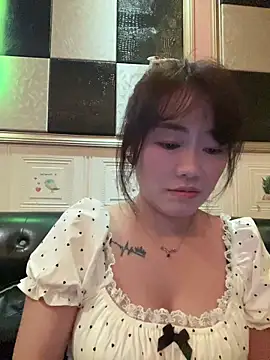 Molly-xiao online show from 21, 5, 2026