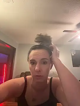 Trippyyb28 online show from 13, 1, 2026