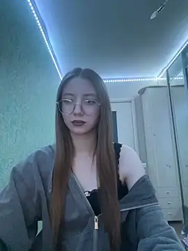 Eseniya  online show from 18, 2, 2026