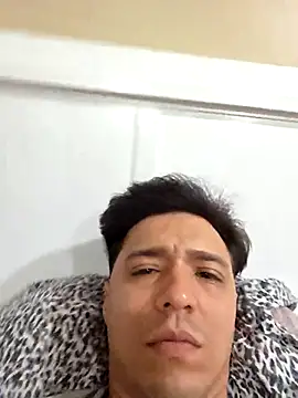 Snapshot of HoofedCylinder chatting on 18, 2, 2026 HoofedCylinder online show from 18, 2, 2026